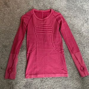 Lulu lemon workout long sleeve